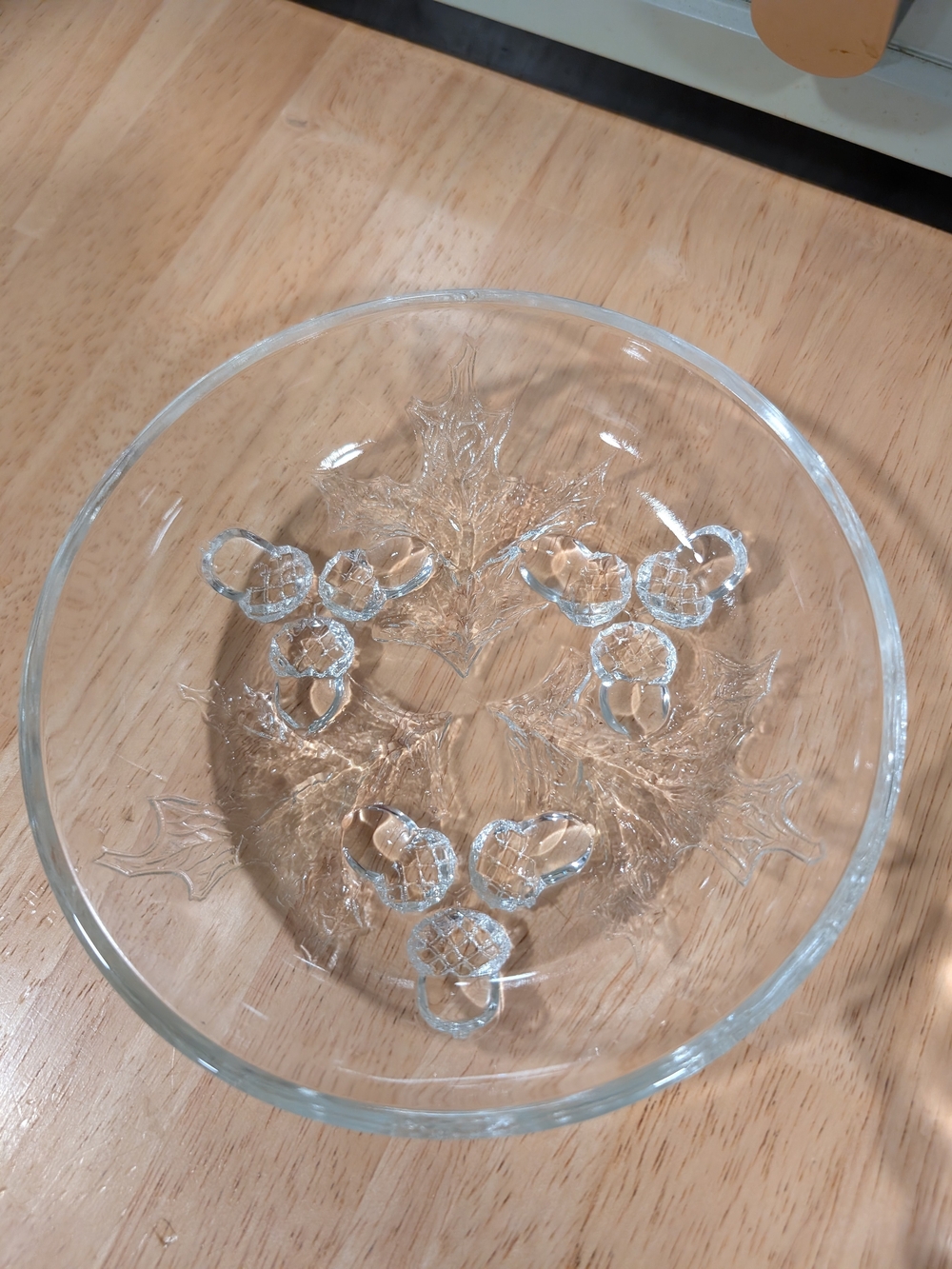 Federal Glass Co 1950s/60s Embossed Oak Leaf Acorn Glass Bowl